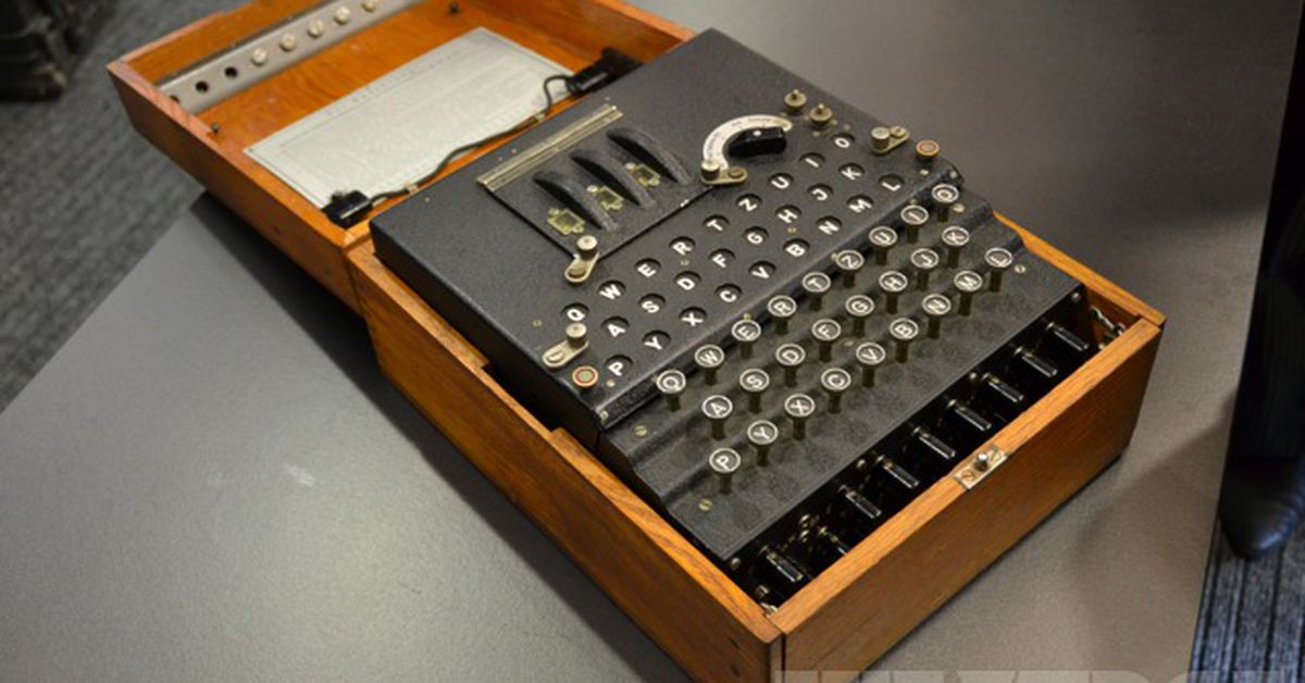 EP 15: แวะเล่าเรื่อง: Enigma machine - Content Board - Hashpire Community